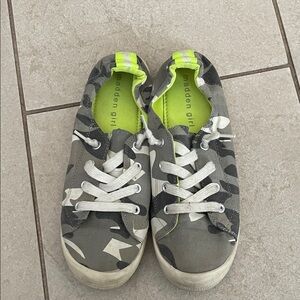 Madden Girl Camouflage Gray and White Kids Sneakers